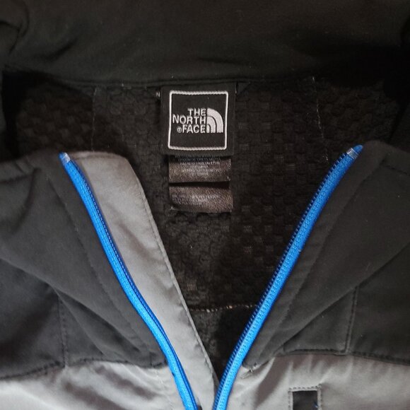 The North Face Jacket - Picture 3 of 5